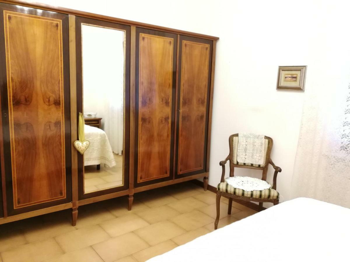 فيلا Da Adria Al Corvenale - Casa Vacanze Carrara - المظهر الخارجي الصورة