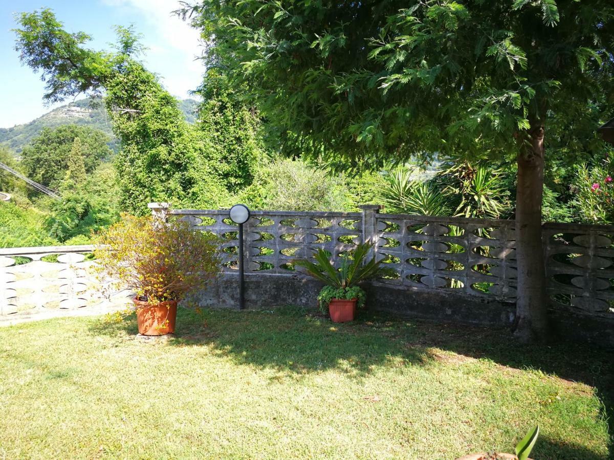 فيلا Da Adria Al Corvenale - Casa Vacanze Carrara - المظهر الخارجي الصورة