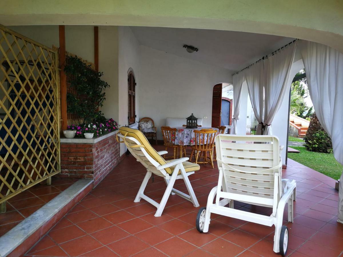 فيلا Da Adria Al Corvenale - Casa Vacanze Carrara - المظهر الخارجي الصورة